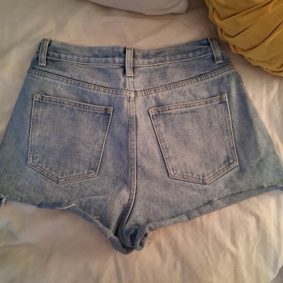 Pretty Little Thing Denim Shorts Size US 6 - Picture 4 of 4